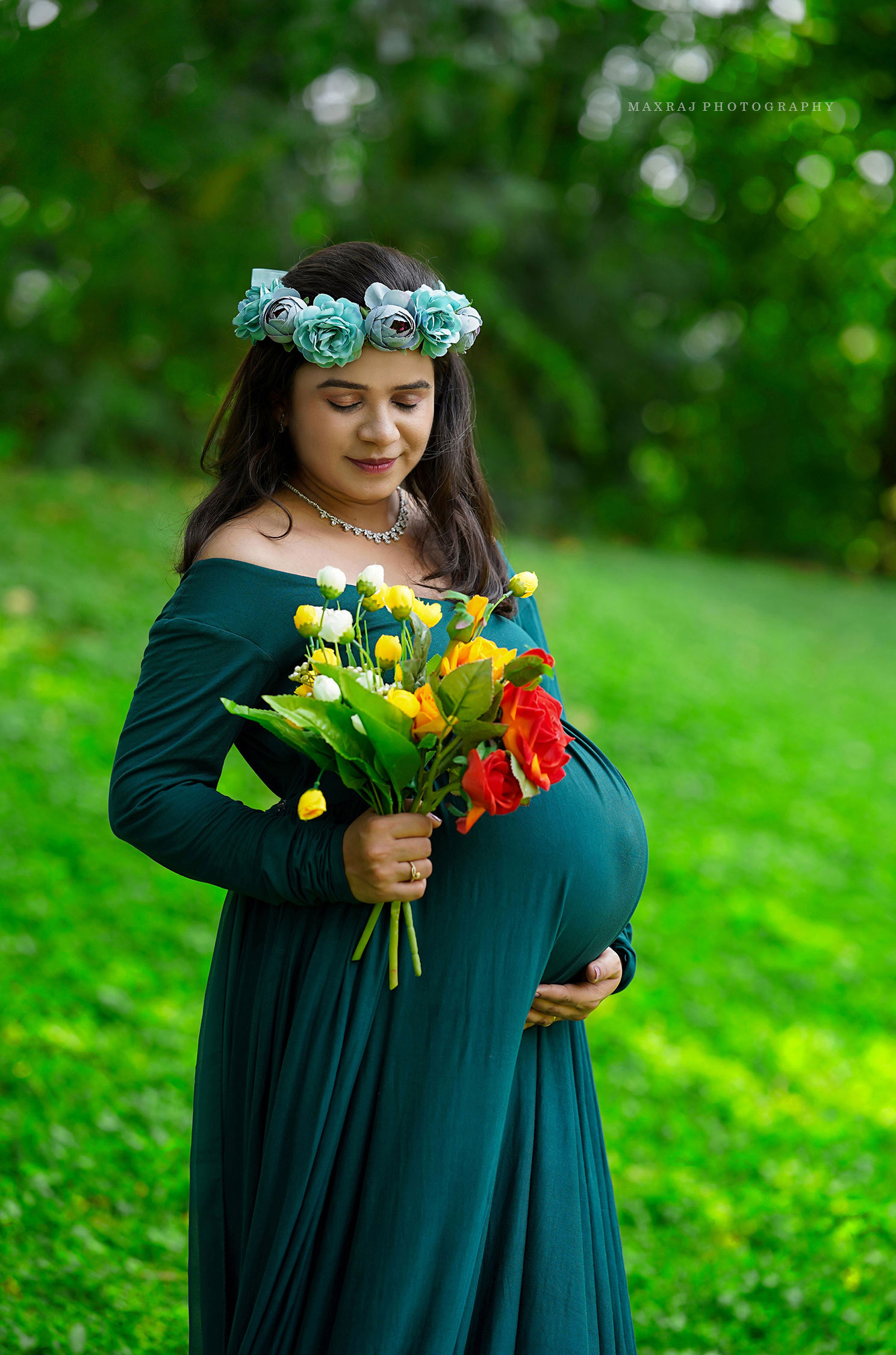 best maternity photographer in pune, maternity photoshoot ideas